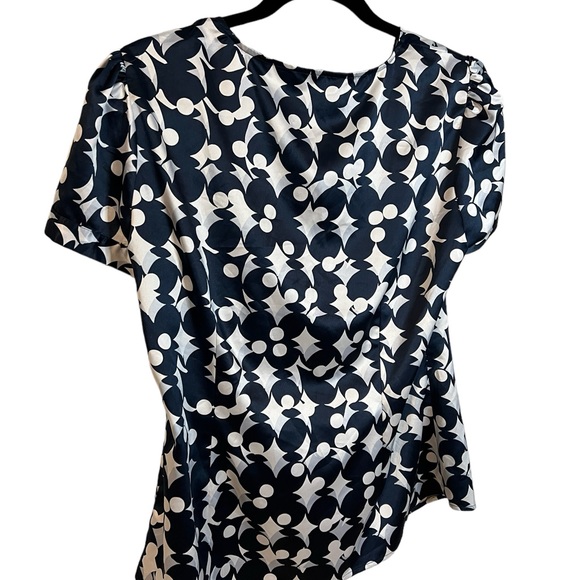 A Jessica blouse in size 14 petites - Picture 6 of 6